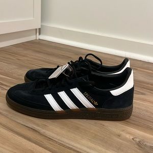 BRAND NEW adidas handball spezial men’s 9